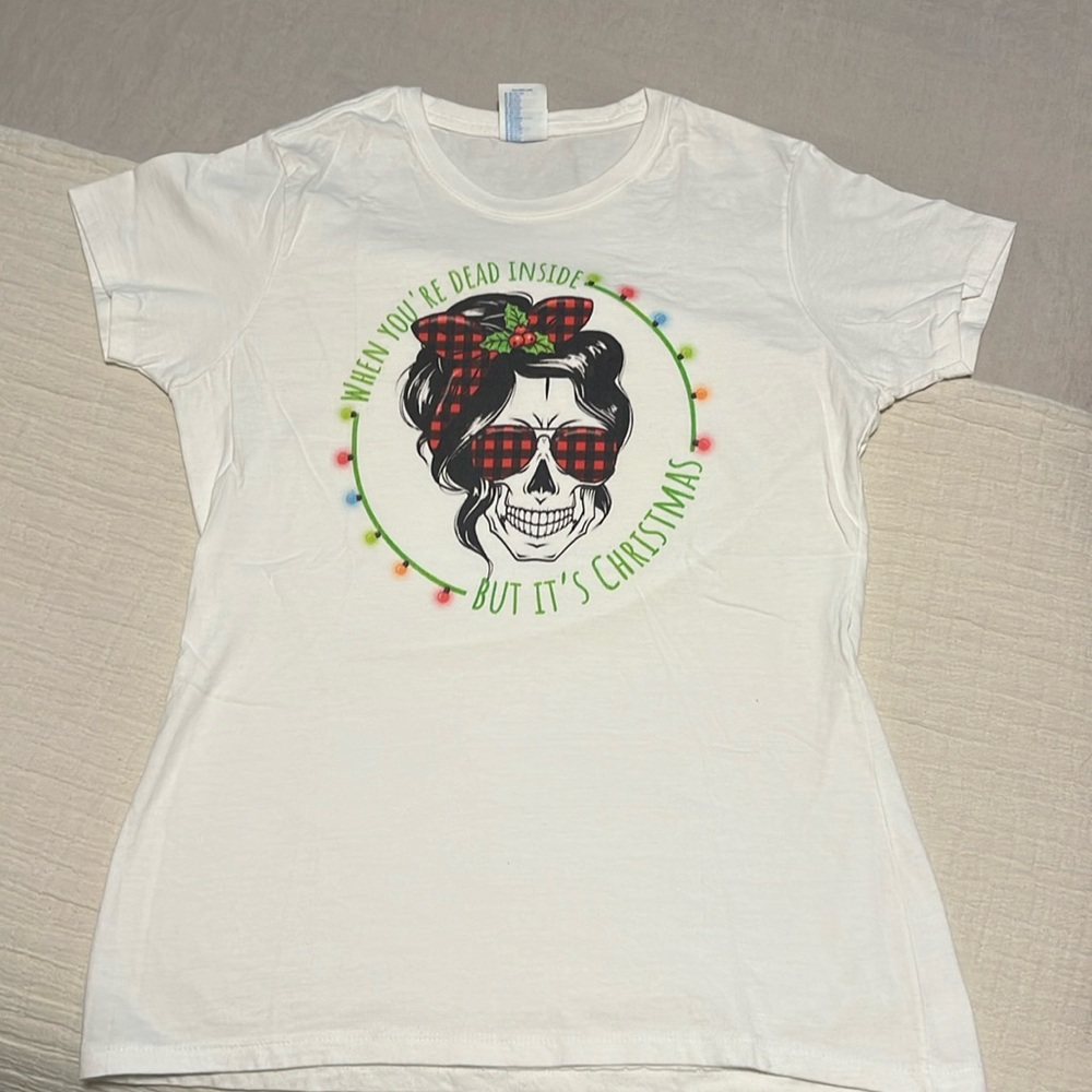 Women’s funny christmas t-shirt